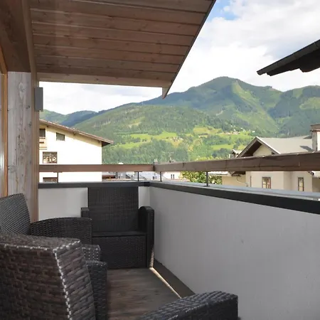 Apartment Diana - By Alpen Apartments Apartment *